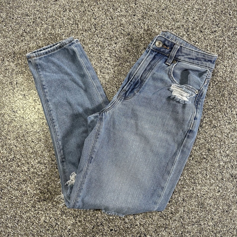 American Eagle Jeans Womens 000 S 23x25 High Rise Mom Relaxed Tapered Distressed